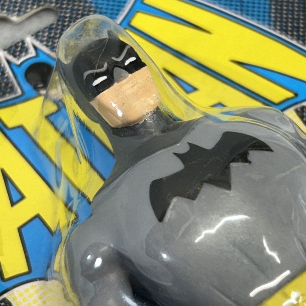 * BATMAN 5.5 IN DC COMICS BENDABLE ACTION FIGURE BY NJ CROCE - NEW * - Picture 7 of 7